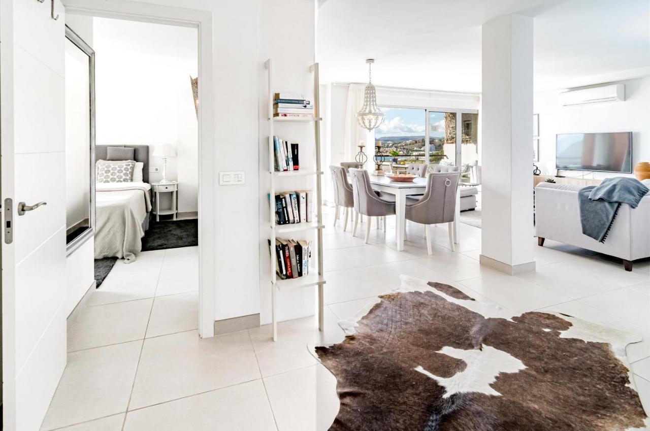 CP - Modern Beachside Apartment in Estepona Exterior foto
